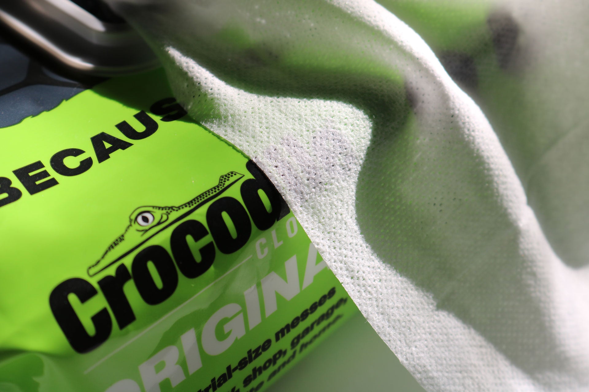 Crocodile-Cloth-Original-Closeup-IMG_1173